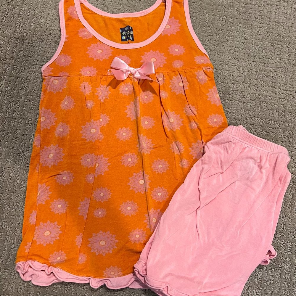 Kickee Pants short sleeve/shorts pajama set, size 6